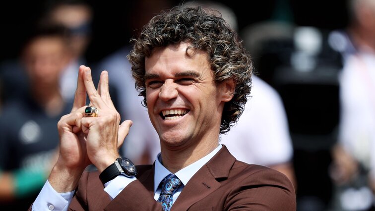 Gustavo Kuerten has a lot going for it