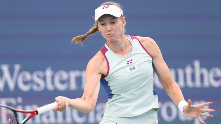 Elena Rybakina ist in Cincinnati zum Auftakt gescheitert Elena Rybakina ist in Cincinnati zum Auftakt gescheitert