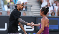 Nick Kyrgios und Leylah Fernandez stehen im Mixed bei den Australian Open in Runde zwei Nick Kyrgios und Leylah Fernandez stehen im Mixed bei den Australian Open in Runde zwei