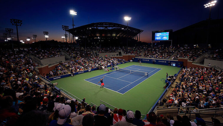 Abends kann der 17er richtig Spaß machen - auch wenn Thiem 2015 dort gegen Kevin Anderson verloren hat Abends kann der 17er richtig Spaß machen - auch wenn Thiem 2015 dort gegen Kevin Anderson verloren hat