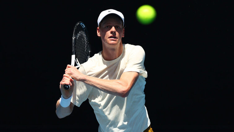 Jannik Sinner geht ohne offizielles Turniermatch in die Australian Open 2024 Jannik Sinner geht ohne offizielles Turniermatch in die Australian Open 2024