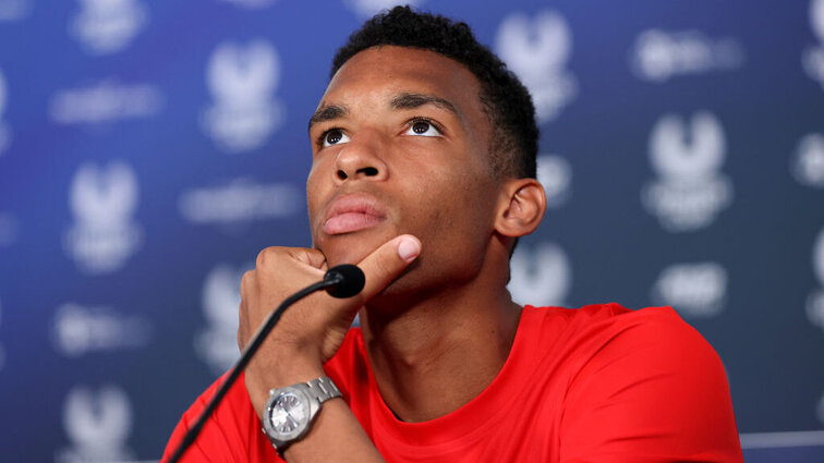 Trotz Knieproblemen hofft Felix Auger-Aliassime noch auf Einsätze beim United Cup. Trotz Knieproblemen hofft Felix Auger-Aliassime noch auf Einsätze beim United Cup.
