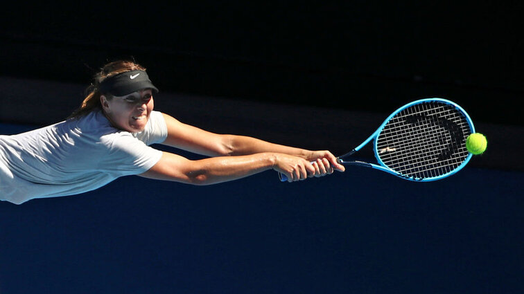 Maria Sharapova als glänzende Athletin Maria Sharapova als glänzende Athletin