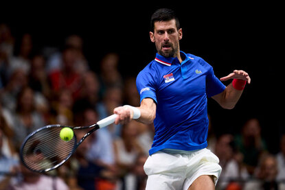 Novak Djokovic legt eine Pause ein Novak Djokovic legt eine Pause ein