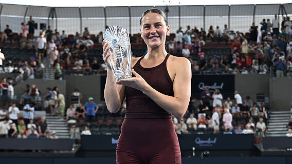 Kostyuk-findet-ber-hrende-Worte-zur-Ukraine-Sabalenka-applaudiert