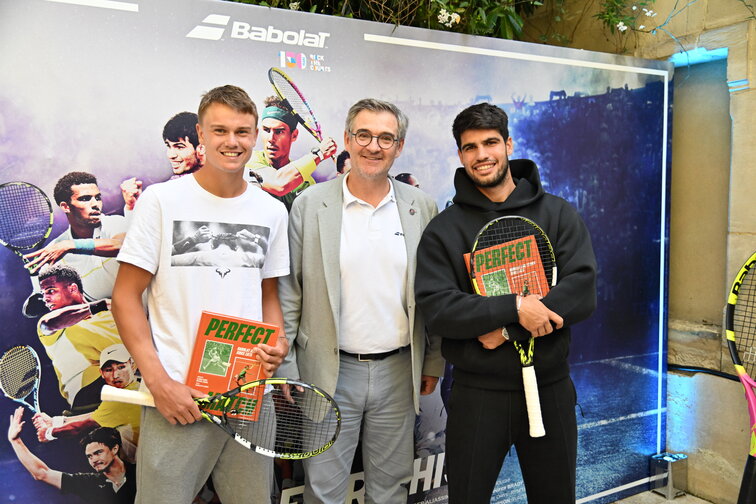Happy im Babolat House: Holger Rune, Eric Babolat und Carlos Alcaraz Happy im Babolat House: Holger Rune, Eric Babolat und Carlos Alcaraz