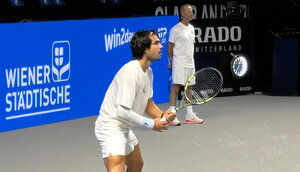 Carlos Alcaraz beim Training am Sonntag in der Wiener Stadthalle