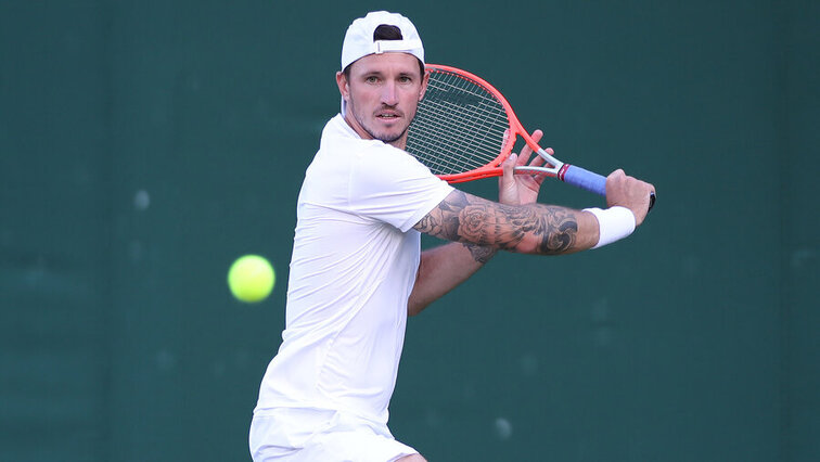 Dennis Novak steht in der zweiten Quali-Runde für Wimbledon 2023
