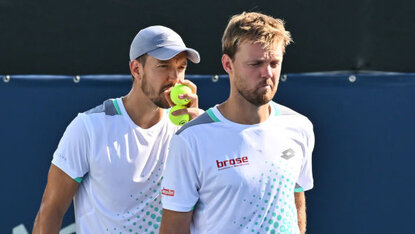 Andreas Mies und Kevin Krawietz stehen in Paris-Bercy im Halbfinale Andreas Mies und Kevin Krawietz stehen in Paris-Bercy im Halbfinale