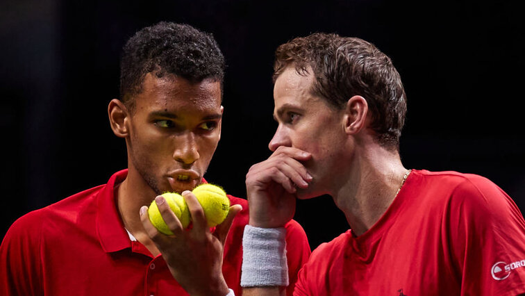 Das siegreiche kanadische Doppel: Félix Auger-Aliassime und Vasek Pospisil Das siegreiche kanadische Doppel: Félix Auger-Aliassime und Vasek Pospisil