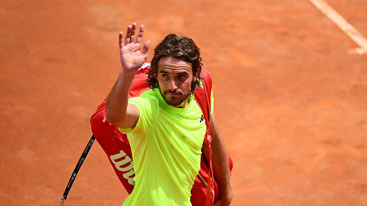 Stefanos Tsitsipas durchlebt aktuell eine seiner schwersten Phasen auf der Tour. Stefanos Tsitsipas durchlebt aktuell eine seiner schwersten Phasen auf der Tour.