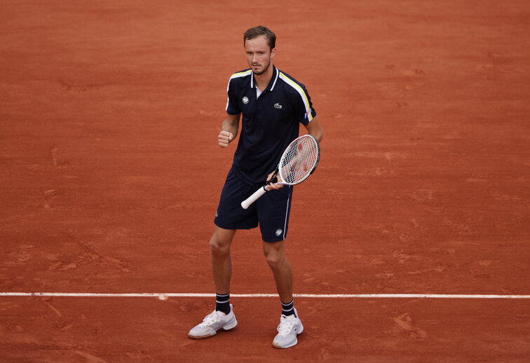 Daniil Medvedev steht nach einer beeindruckenden Performance im Viertelfinale der French Open Daniil Medvedev is in the quarterfinals of the French Open after an impressive performance