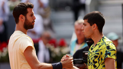 Karen Khachanov hat gegen Carlos Alcaraz noch keinen Satz gewonnen Karen Khachanov hat gegen Carlos Alcaraz noch keinen Satz gewonnen