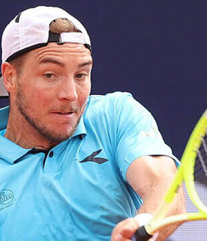 Jan-Lennard Struff hat in Hamburg gegen Jakub Mensik verloren 