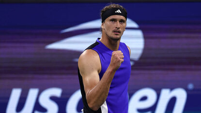 Mit einem harten Stück Arbeit gegen Tomas Martin Etcheverry kämpfte sich Alexander Zverev ins Achtelfinale der US Open 2024. Getty Images