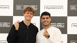 Jannik Sinner und Carlos Alcaraz haben beide Chance auf die Wahl zum "Weltsportler des Jahres".