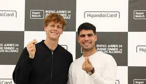 Jannik Sinner und Carlos Alcaraz haben beide Chance auf die Wahl zum "Weltsportler des Jahres".