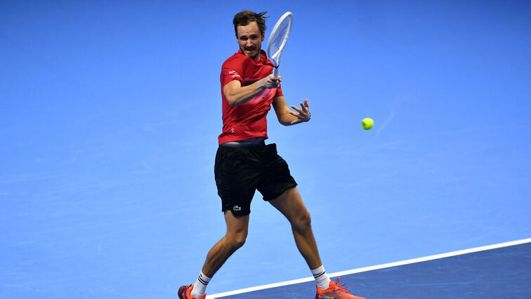 Daniil Medvedev spielt mit 'eigener' Technik Daniil Medvedev spielt mit 'eigener' Technik