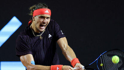 Alexander Zverev steht in Rio de Janeiro im Viertelfinale Alexander Zverev steht in Rio de Janeiro im Viertelfinale