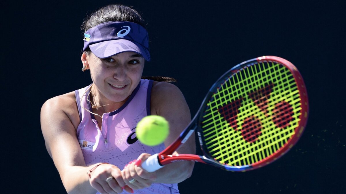 Porsche Tennis Grand Prix: Early exit for Eva Lys