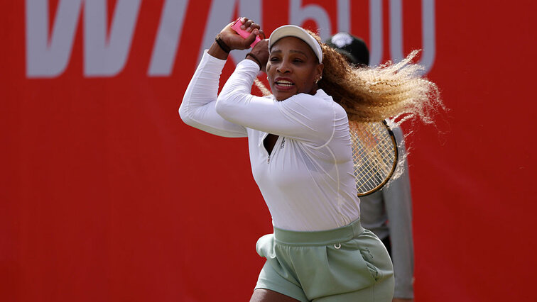 Serena Williams wird in Wimbledon auch im Einzel aufschlagen Serena Williams wird in Wimbledon auch im Einzel aufschlagen