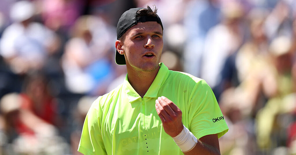 ATP-Eastbourne-Mensik-und-Humbert-mit-soliden-Leistungen-im-Viertelfinale