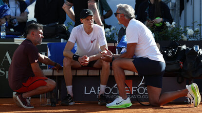 Ulises Badio, Marco Panichi und Jannik Sinner bei dem Masters in Rom 