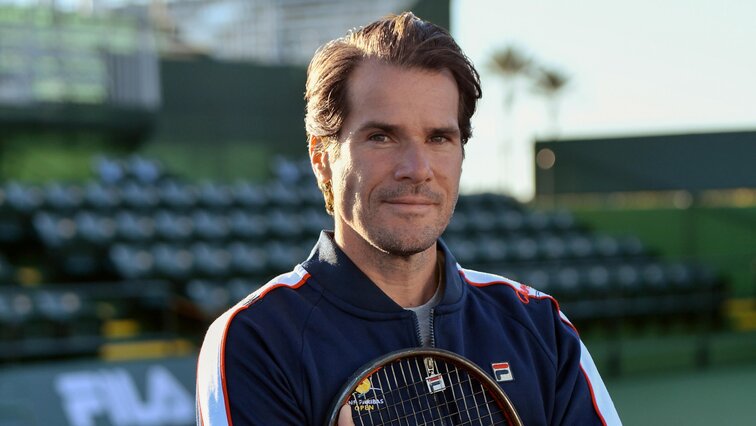 Tommy Haas awaits the winner in Indian Wells