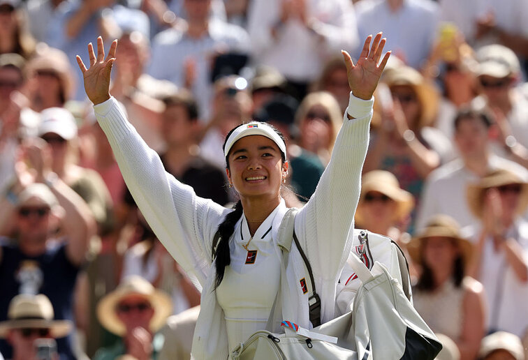 Alexandra Eala hat in ihrer Heimat einen richtigen Tennis-Boom ausgelöst Alexandra Eala hat in ihrer Heimat einen richtigen Tennis-Boom ausgelöst