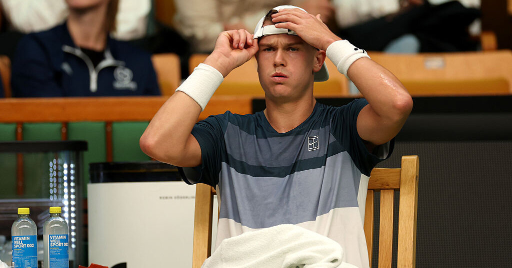 Holger-Rune-packt-den-Muster-Hocker-beiseite