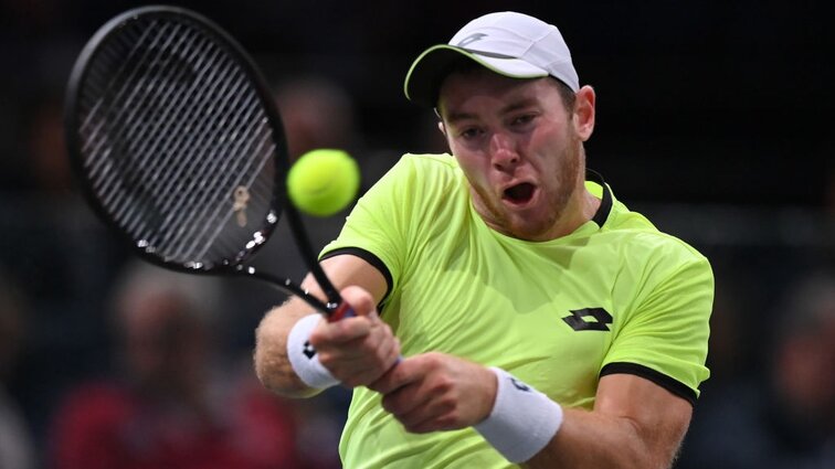 Dominik Koepfer hat in einer hart umkämpften Erstrunden-Partie beim ATP-Masters-1000-Turnier in Paris-Bercy Andy Murray niedergerungen