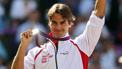 Roger Federer mit olympischem Silber anno 2012 in London Roger Federer mit olympischem Silber anno 2012 in London