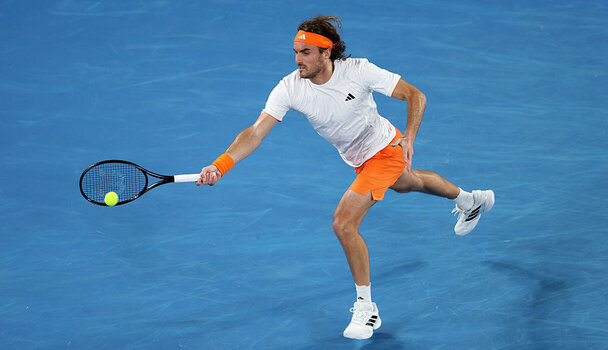 Stefanos Tsitsipas besiegte Daniil Medvedev