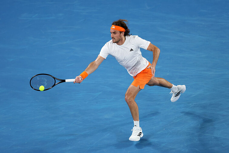 Stefanos Tsitsipas besiegte Daniil Medvedev Stefanos Tsitsipas besiegte Daniil Medvedev