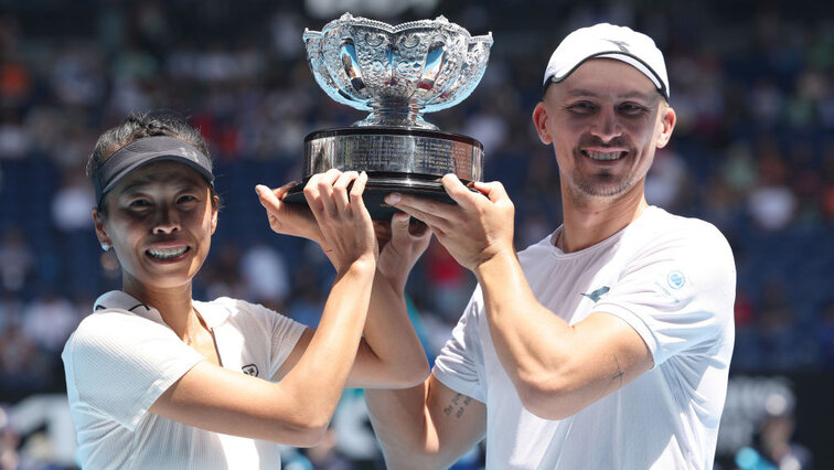 Su-Wei Hsieh und Jan Zielisnki am Freitag in Melbourne Su-Wei Hsieh und Jan Zielisnki am Freitag in Melbourne