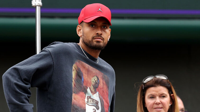 In diesem Outfit hat Nick Kyrgios seine Pressekonferenz bestritten