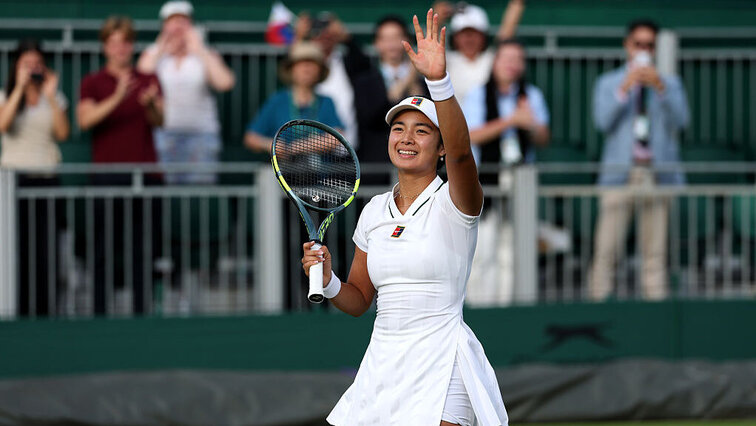 Mit einer mutigen und kampfstarken Leistung besiegte Alexandra Eala in der dritten Runde von Wimbledon die Titelverteidigerin Iga Swiatek. Getty Images