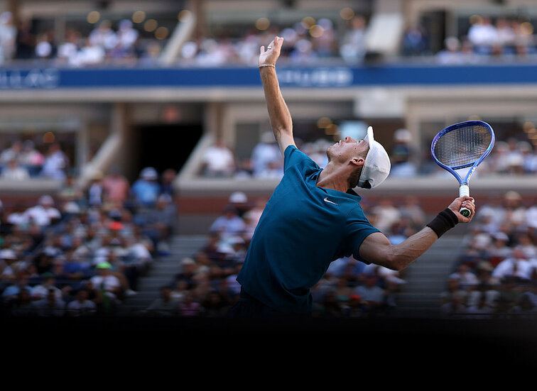 Der Aufschlag funktionierte bei Denis Shapovalov nicht immer Der Aufschlag funktionierte bei Denis Shapovalov nicht immer