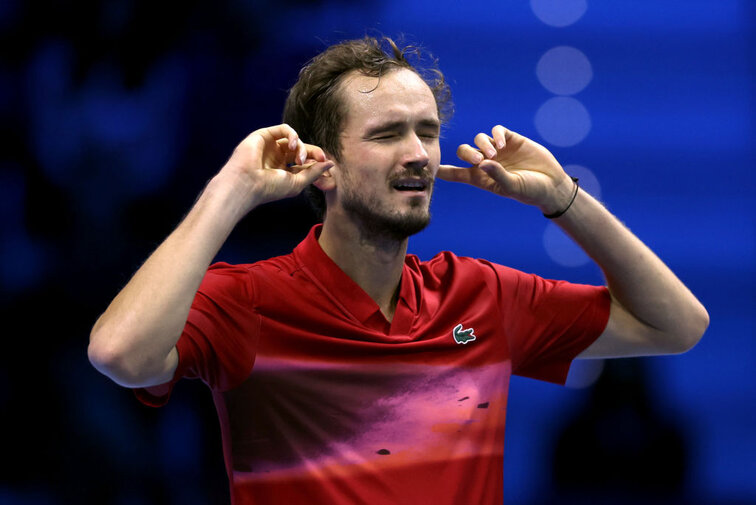 Daniil Medvedev gewann gegen Alex de Minaur in zwei Sätzen Daniil Medvedev gewann gegen Alex de Minaur in zwei Sätzen