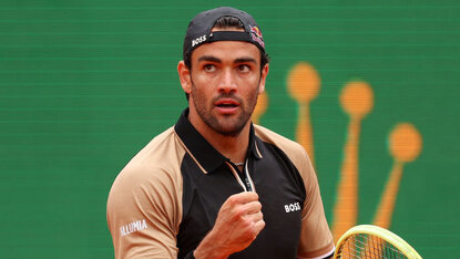Matteo Berrettini hat erstmals Stefanos Tsitsipas besiegt Matteo Berrettini hat erstmals Stefanos Tsitsipas besiegt