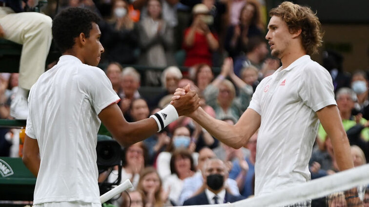 In Wimbledon 2021 hat Félix Auger-Aliassime Alexander Zverev geschlagen In Wimbledon 2021 hat Félix Auger-Aliassime Alexander Zverev geschlagen