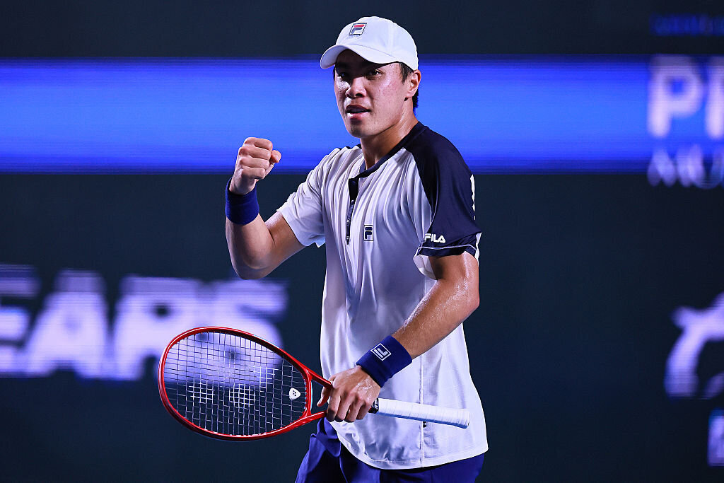 Ultimate-Tennis-Showdown-Brandon-Nakashima-triumphiert-in-Rio-de-Janeiro