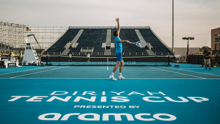 Viel voller sind die Tribünen in Saudi-Arabien nicht geworden The grandstands in Saudi Arabia have not become much fuller