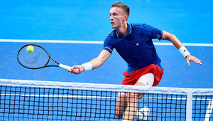 Jiri Lehecká hat in Prag brilliert