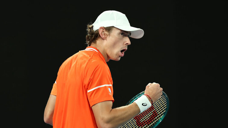 Alex de Minaur wird in Melbourne vom Publikum unterstützt. Alex de Minaur wird in Melbourne vom Publikum unterstützt.