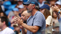 Goran Ivanisevic macht sich Sorgen um die mentale Gesundheit vieler Spieler. Goran Ivanisevic macht sich Sorgen um die mentale Gesundheit vieler Spieler.