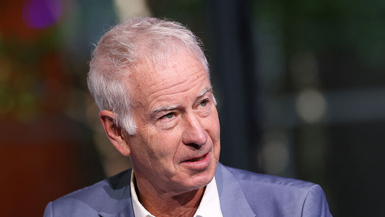 John McEnroe lobt Carlos Alcaraz nach seinem US-Open-Sieg in den höchsten Tönen. John McEnroe lobt Carlos Alcaraz nach seinem US-Open-Sieg in den höchsten Tönen.