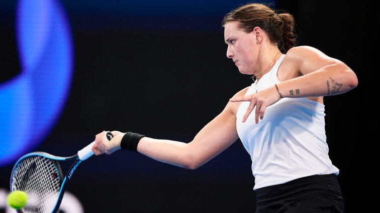 Jule Niemeier gewinnt nach einem harten Match. Jule Niemeier gewinnt nach einem harten Match.