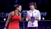 Aryna Sabalenka und Elena Rybakina trafen zuletzt bei den WTA Finals im Endspiel aufeinander.