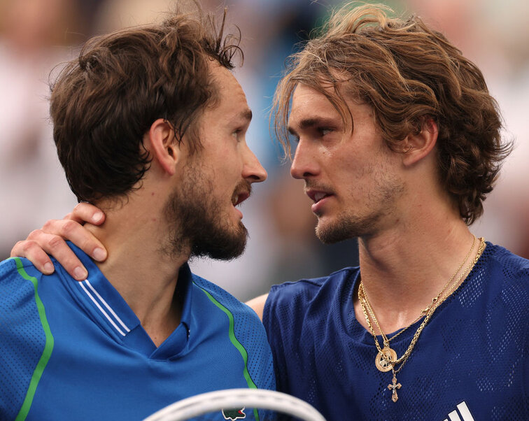 Daniil Medvedev und Alexander Zverev stehen sich erneut gegenüber Daniil Medvedev und Alexander Zverev stehen sich erneut gegenüber